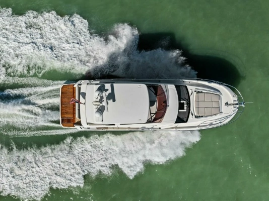 2022 Prestige 52