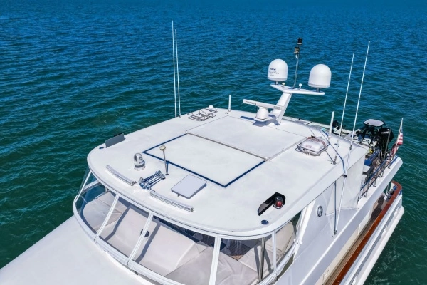 2010 Ocean Alexander 83