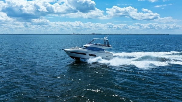 2020 Prestige 46