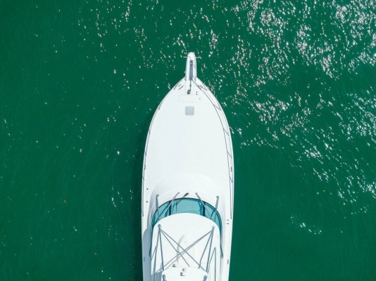 2015 Viking 52