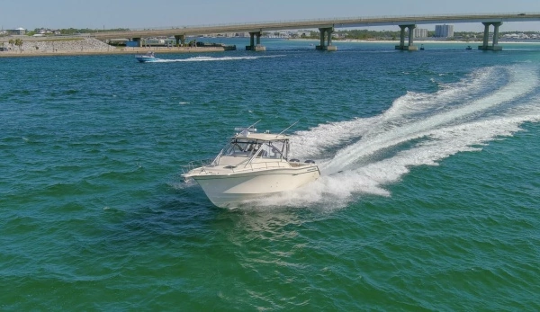 2009 Grady-White 33