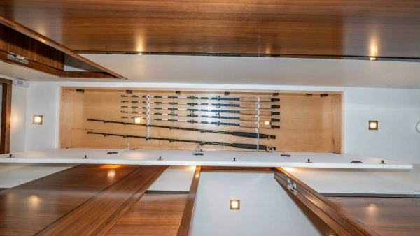 Viking 90C Yacht For Sale