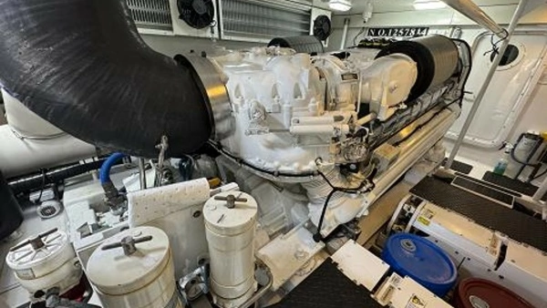 2007 Viking 74