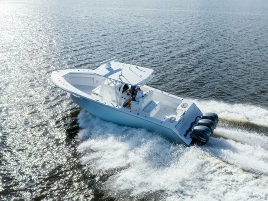 33-ft-SeaHunter-2018-33 Center Console-Bloodline Tequesta Florida United States  yacht for sale