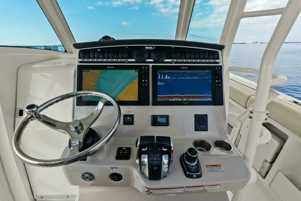 Photo of the 2019 Boston Whaler 380 Outrage "Lima Kilo"