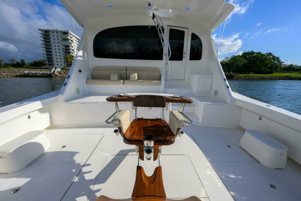 LAMPLIGHTER 80ft Viking Yacht For Sale