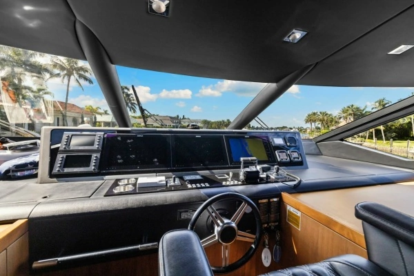 Sunseeker 95 Motoryacht Yacht For Sale