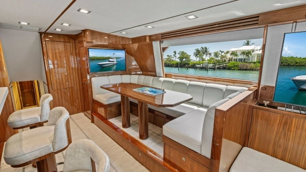 2016 Viking 80