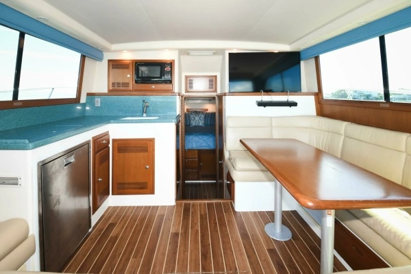 Photo of the 2001 Cabo 35 Flybridge "Vikingos "