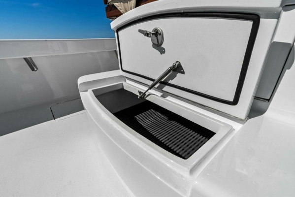 26ft Custom Yacht For Sale
