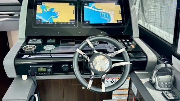 Past Time 50ft Cruisers Yachts Yacht For Sale