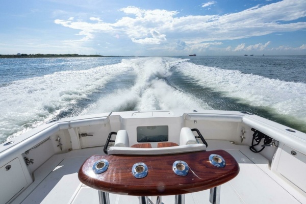 2012 Cabo 40 Express 