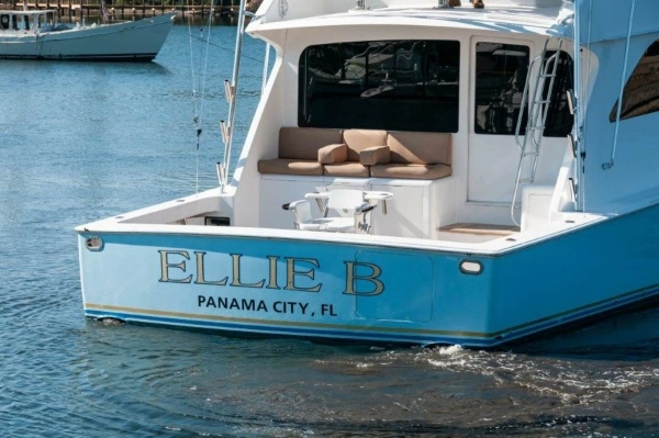 2001 Viking 61
