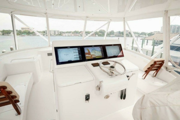 KNOT on CALL 60ft Hatteras Yacht For Sale