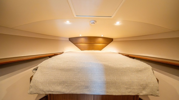 Knot Working 40ft Cabo Yacht For Sale