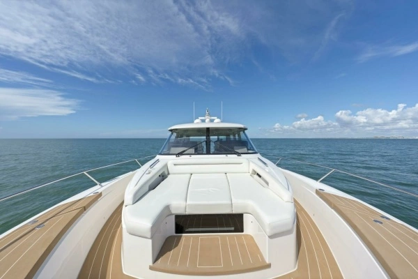 2023 Tiara Yachts 60