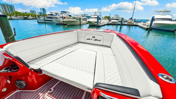 39ft Nor Tech Yacht For Sale