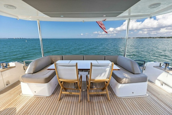 2018 Princess Y75 Motor Yacht