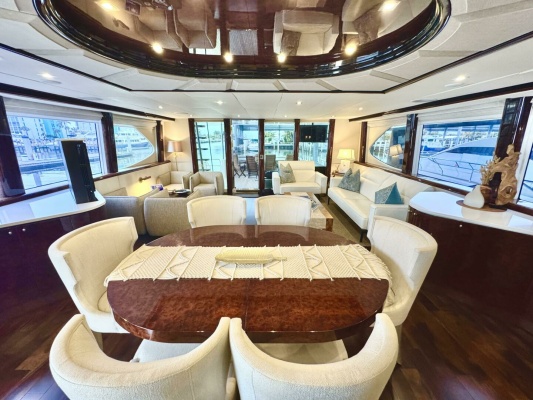 Serendipity 94ft Lazzara Yachts Yacht For Sale