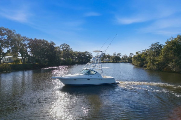Serenity 31ft Tiara Yachts Yacht For Sale