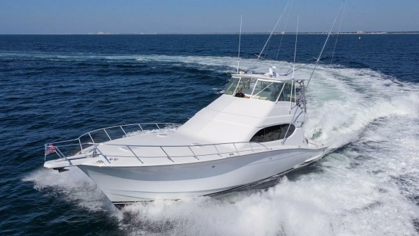 Hatteras 54 Convertible Yacht For Sale