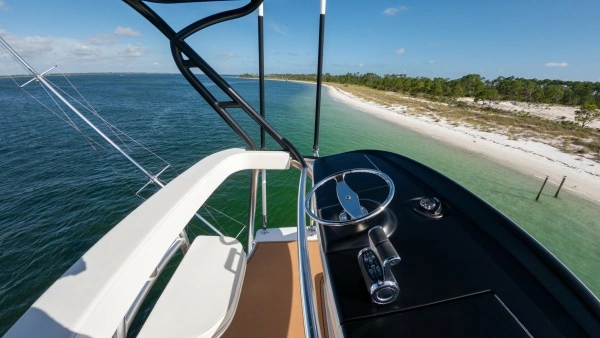 2022 Viking 68