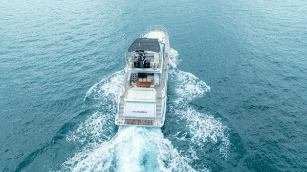 Carpe Diem 77ft Azimut Yacht For Sale