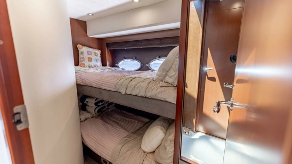 2011 Princess 64