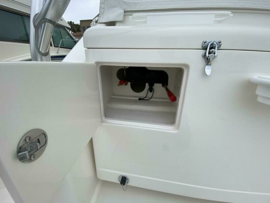 VAQUERO 40ft Cabo Yacht For Sale