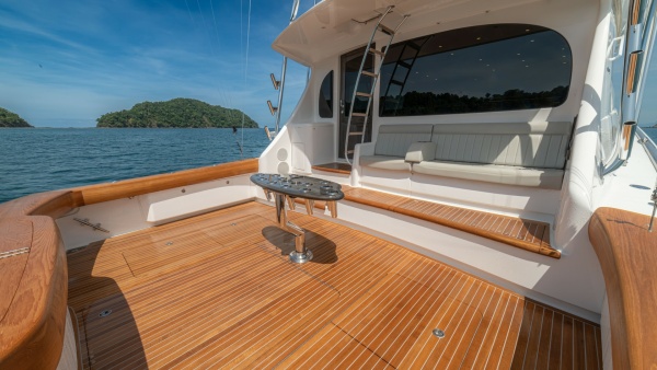 Fish Tank 64ft Viking Yacht For Sale