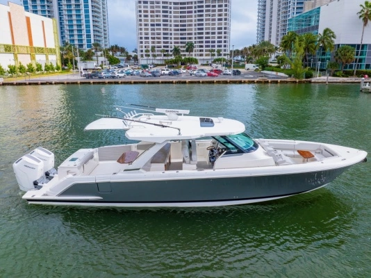 43' Tiara Yachts