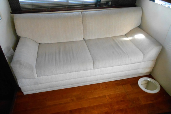 Fifty 150 38ft Silverton Yacht For Sale