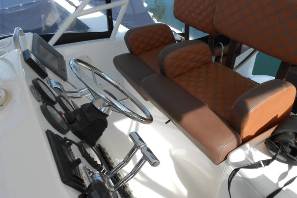 Fifty 150 38ft Silverton Yacht For Sale