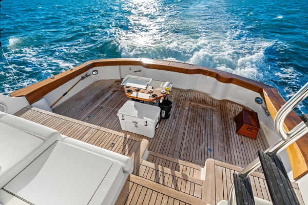 FIRTH S CHASM 77ft Hatteras Yacht For Sale