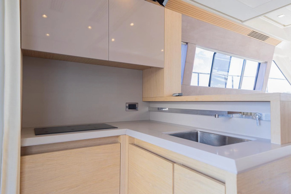 2016 Beneteau 50