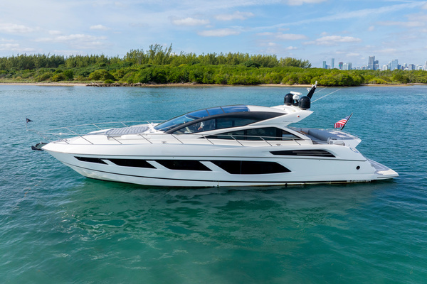 2018 Sunseeker 68