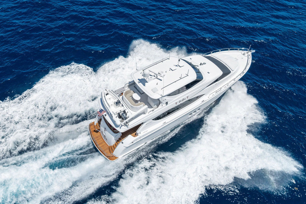 2013 Hatteras 80
