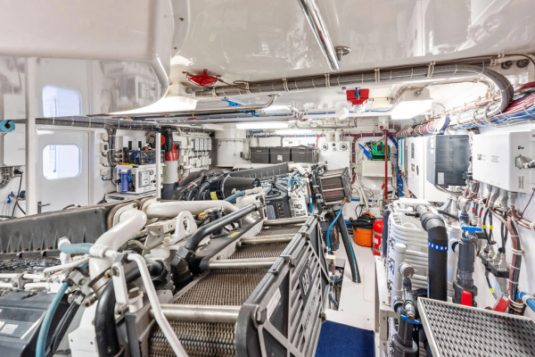 GRIFFIN 80ft Hatteras Yacht For Sale