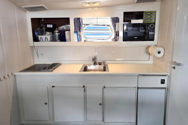 Halcyon 53ft Magnum Yacht For Sale