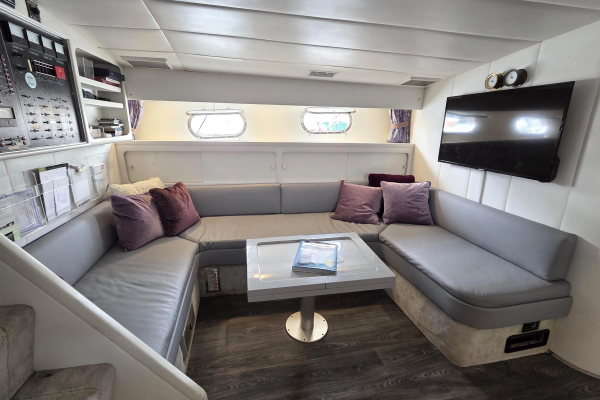 Halcyon 53ft Magnum Yacht For Sale