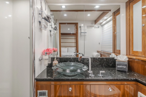 2011 Sunseeker 88
