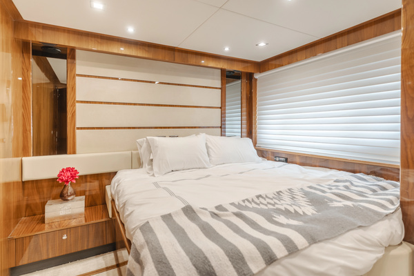 2011 Sunseeker 88