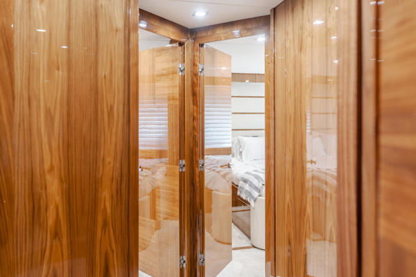2011 Sunseeker 88