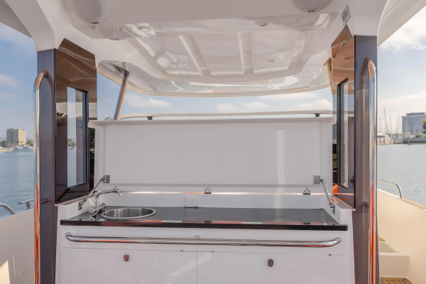 Intrepid 40ft Nimbus Yacht For Sale