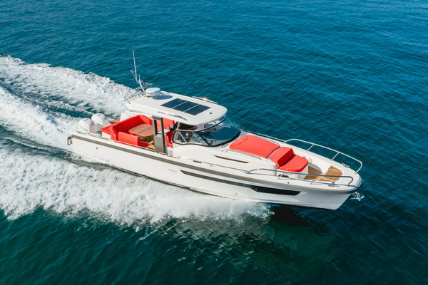 Nimbus T11 Yacht For Sale
