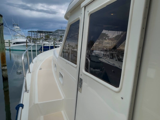 1997 Offshore Yachts 48