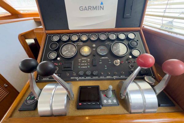 1997 Offshore Yachts 48