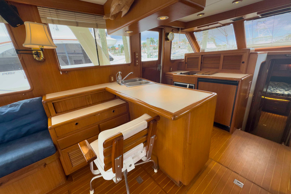 1997 Offshore Yachts 48