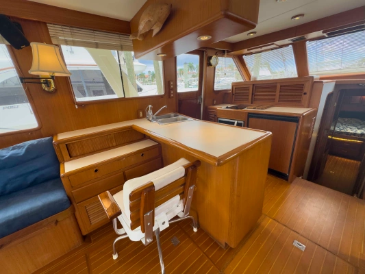 1997 Offshore Yachts 48