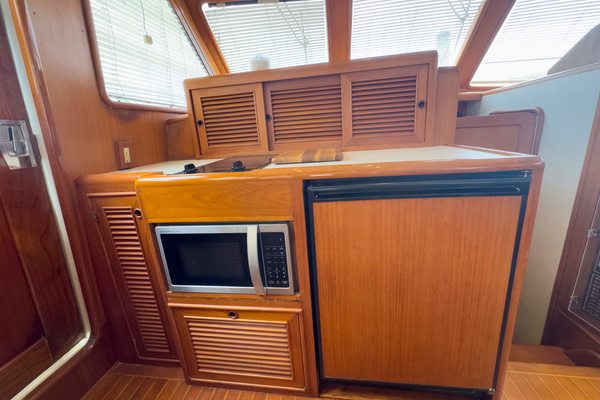 1997 Offshore Yachts 48